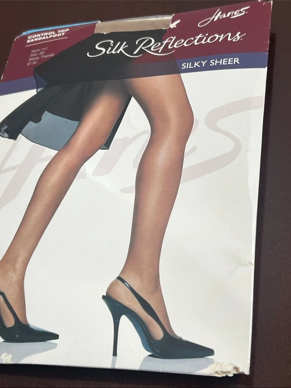 🌞 Hanes Silk Reflections NWT Sheer Control Top Sandalfoot Pantyhose women A/B